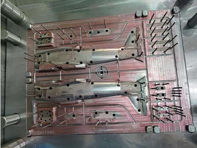 Model kits mold-On fitting works