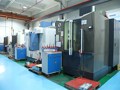 Makino-CNC-machine